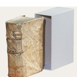 caja conservación libro